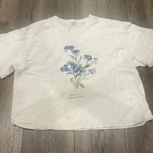 John Galt (brandy Melville) flower tshirt!